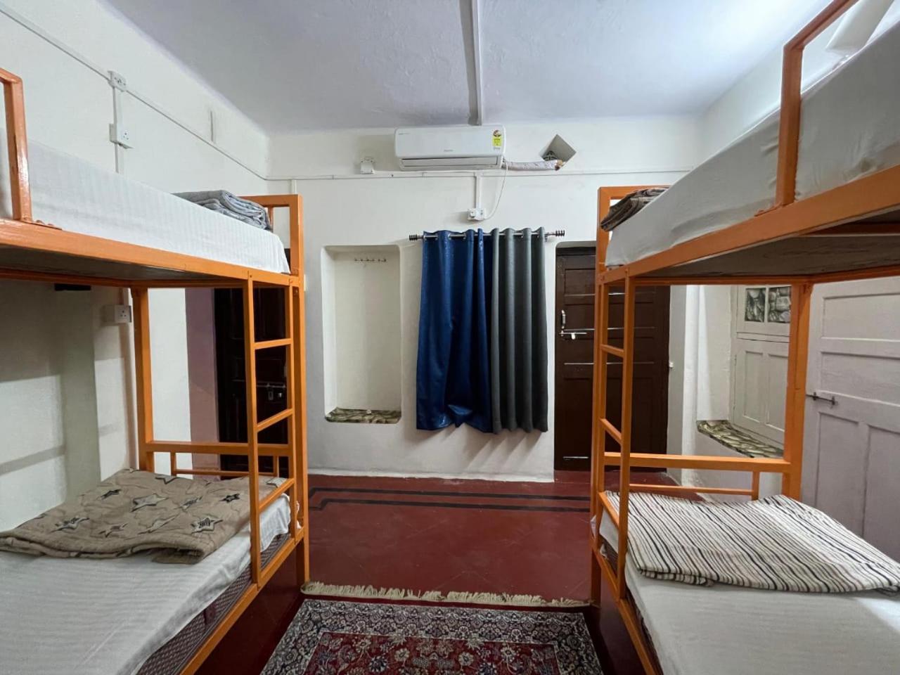 Inka Kashi Hostel Varanasi Esterno foto